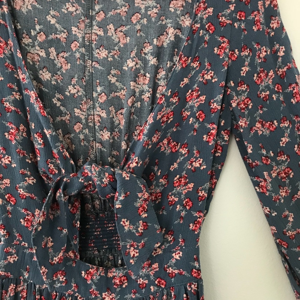 Floral Tie front dress